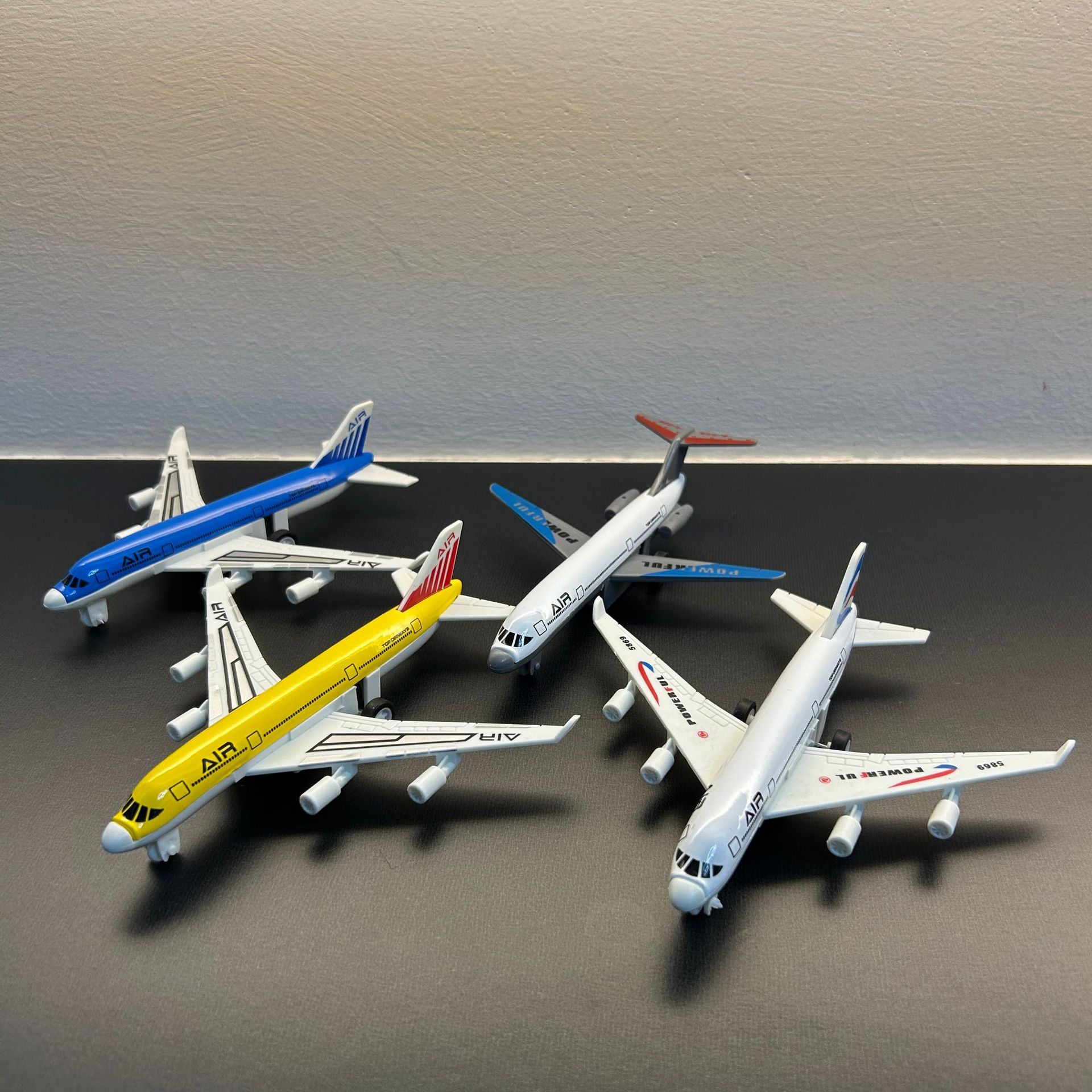 Miniature Aviation Model Child - огляд і ціна Kids Toys Review