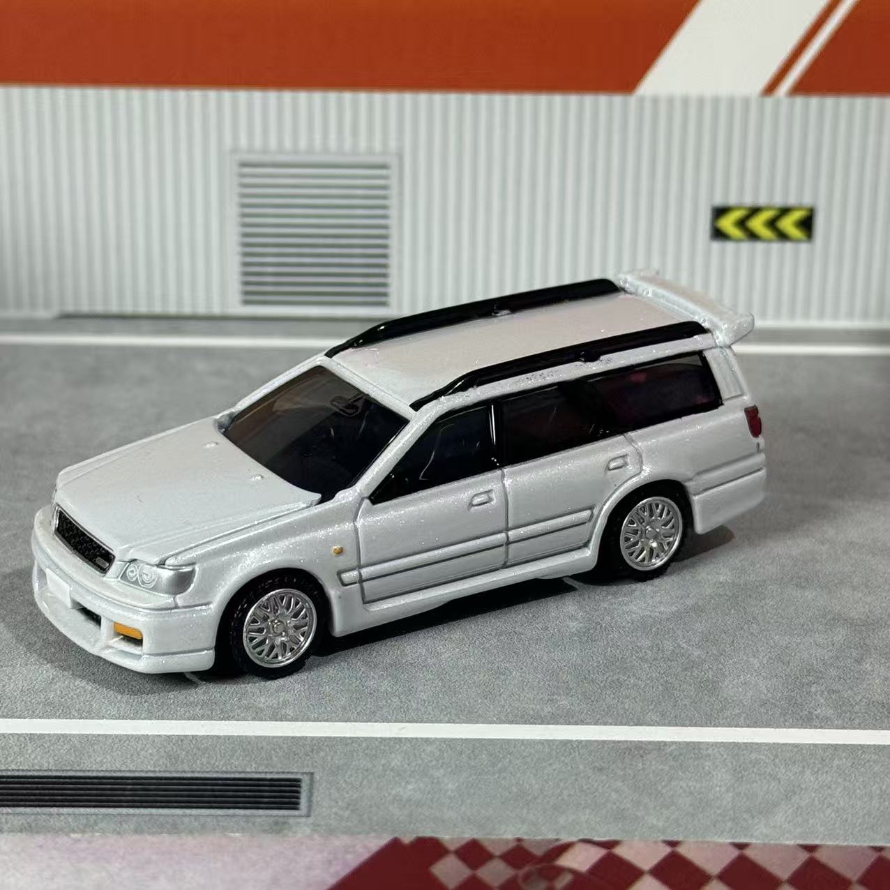 Takara Tomy Tomica Premium 50  - огляд і ціна Kids Toys Review